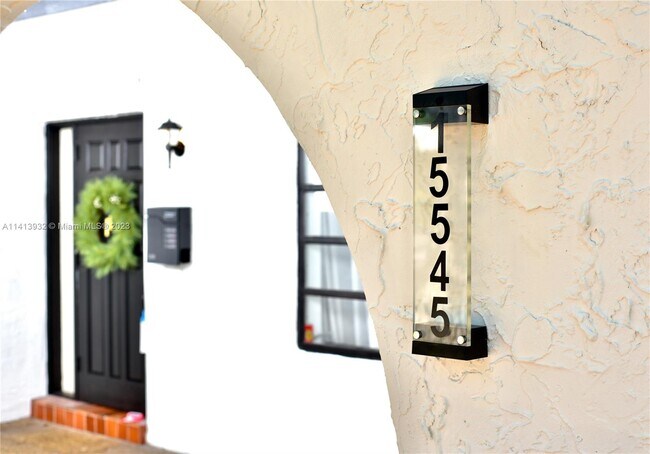 Foto del edificio - 15545 SW 78th Pl