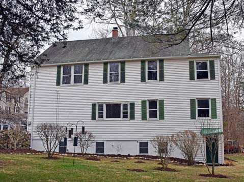 Building Photo - 33 Brookside Ave