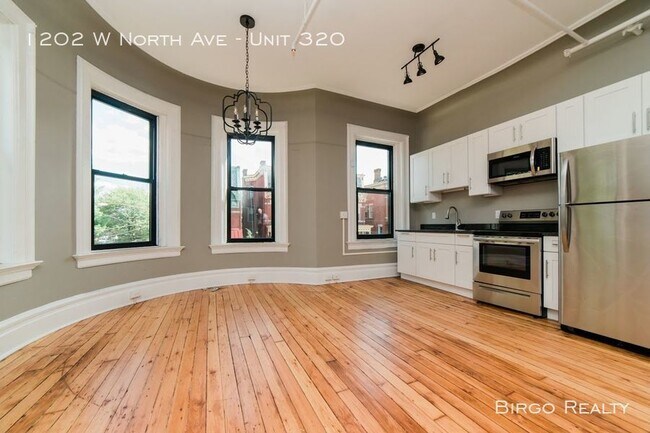 Foto del edificio - 1202 W North Ave