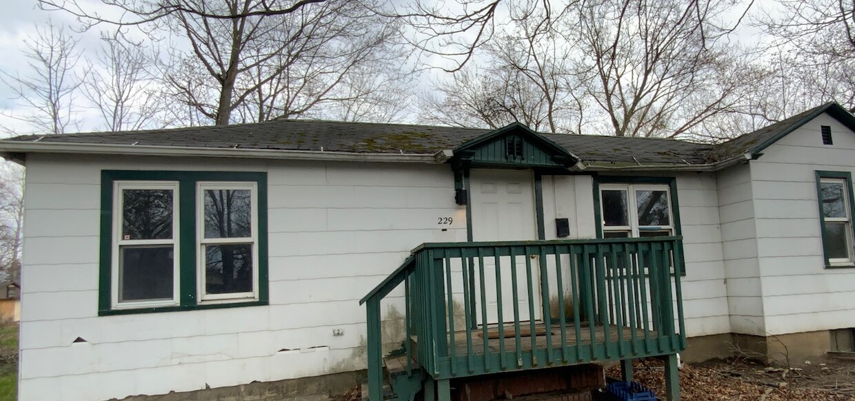 Foto principal - 229 Kentucky Ave