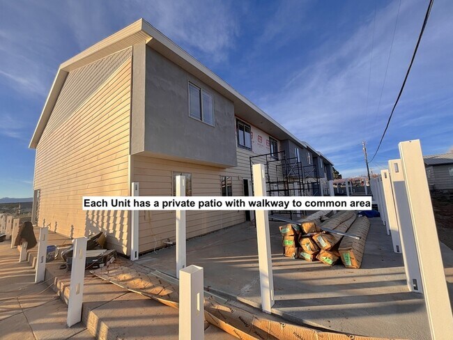 Foto del edificio - 361 W 400 S