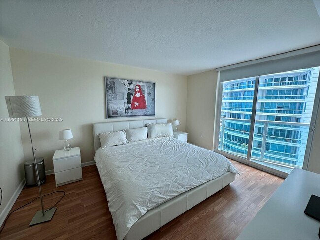 Foto del edificio - 2101 Brickell Ave