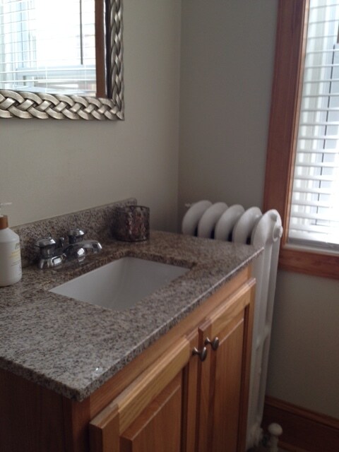 hall bath - 42 Wellington Rd