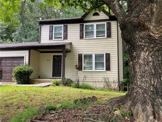 Building Photo - 3235 Old Evergreen Way