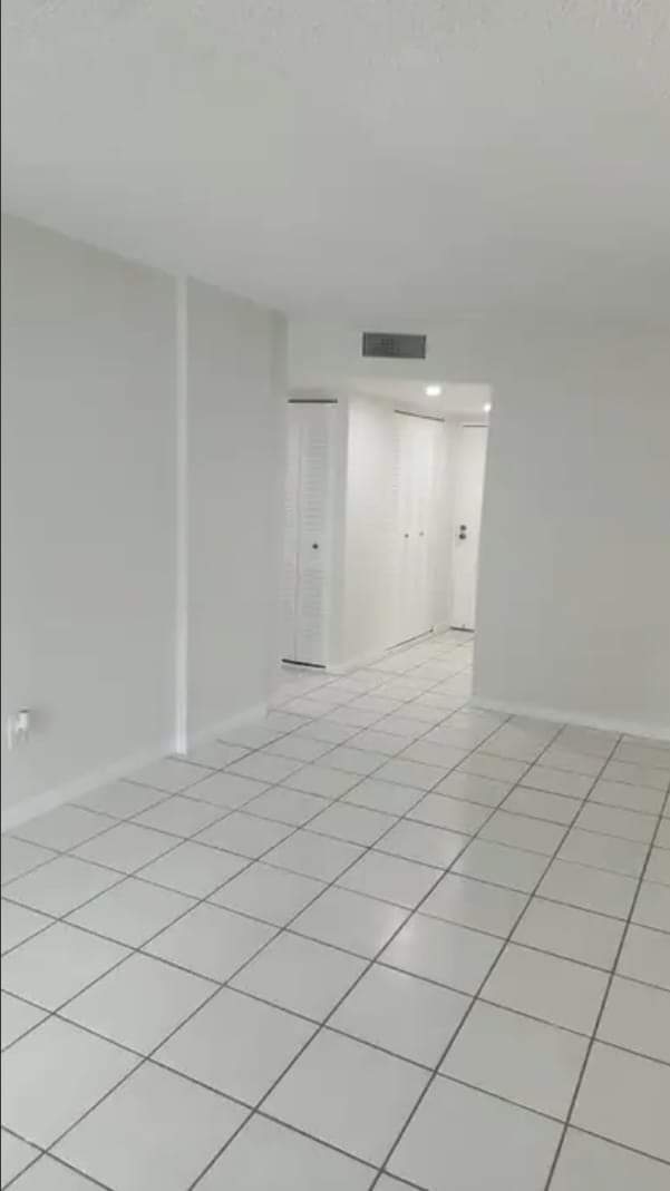 Building Photo - 8307 SW 142nd Ave