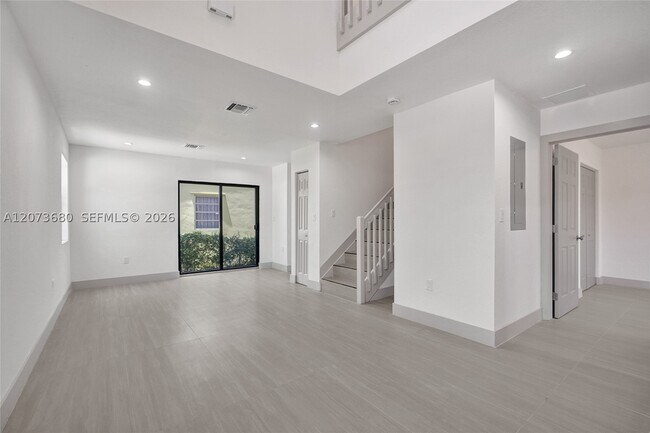 Foto del edificio - 3053 NW 59th St