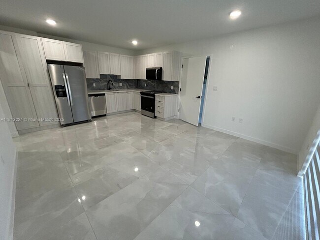 Building Photo - 14625 SW 262nd St