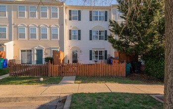 Building Photo - 4904 Whitney Terrace
