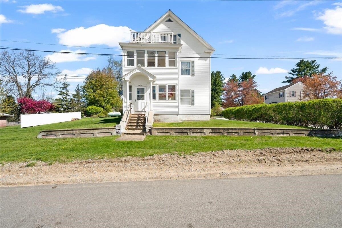 Primary Photo - 122 London St