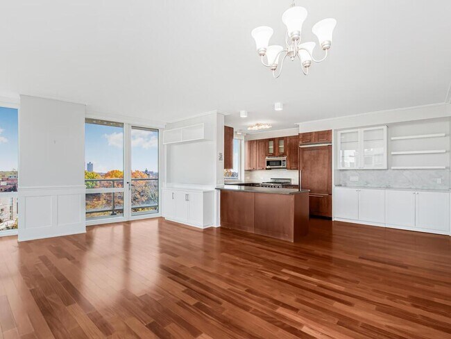 Foto del edificio - 640 W 237th St