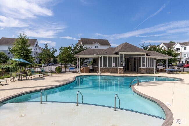 Picture of Hampton Forest Apartments for Rent with High Ceilings - Columbia, SC ...