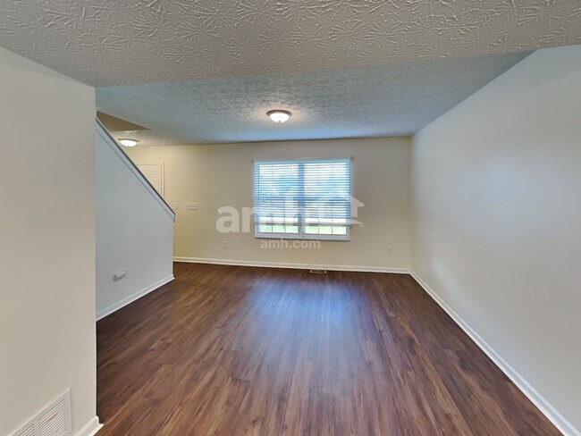 Building Photo - 1431 Costigan Road