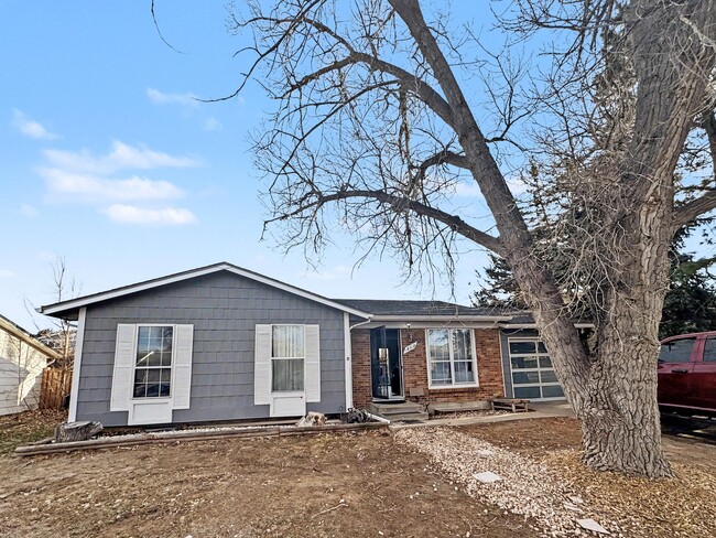 Building Photo - 16518 E Wesley Ave