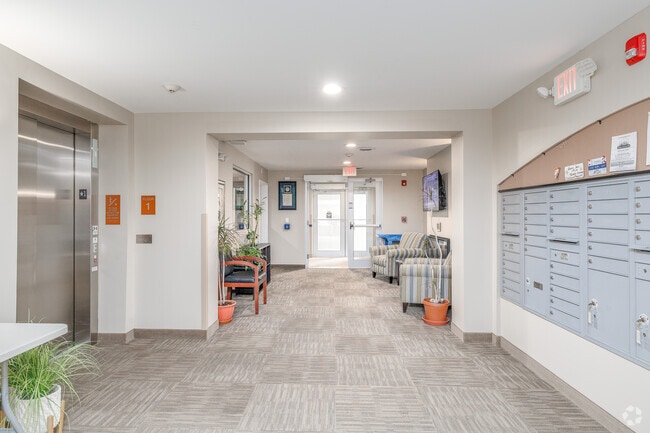 Lobby - Deliveries - Mail - Cayuga View Luxury Living