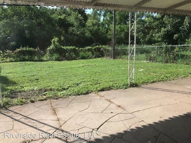 Building Photo - 3 br, 1 bath House - 706 Saint Barbara Ln