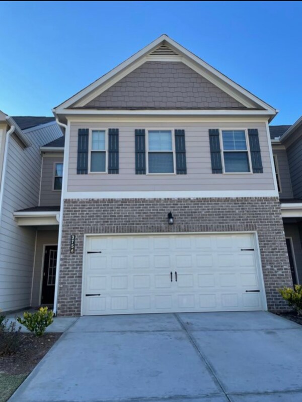 3756 Prospect Point Dr, Oakwood, GA 30566 Townhouse for Rent in