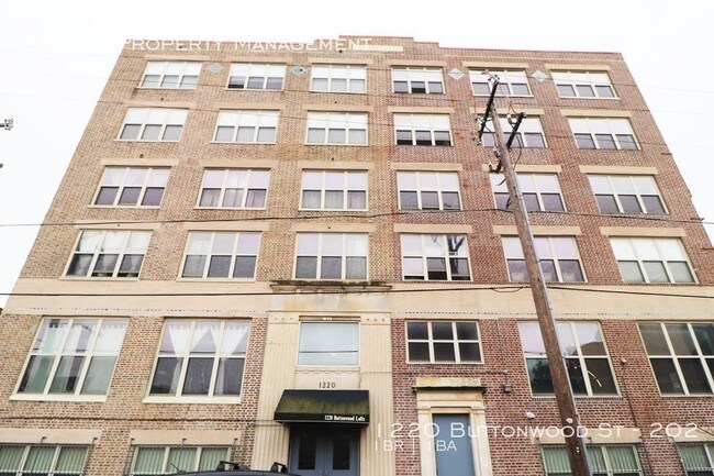Building Photo - 1220 Buttonwood St