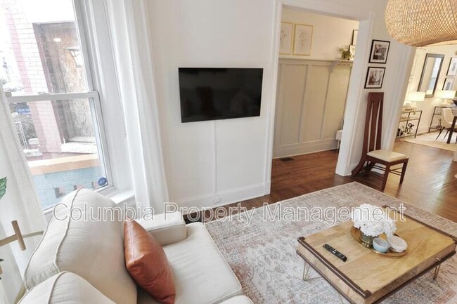 Building Photo - 11 Q St NE