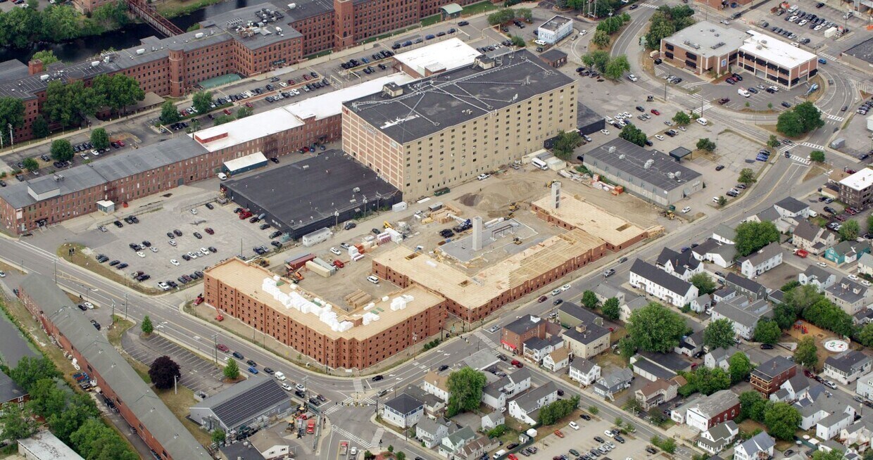 Monahan Manor Apartments at 41 Myrtle St Nashua, NH