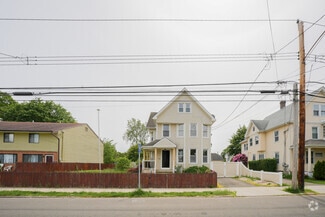 Building Photo - 134 Gorham Ave