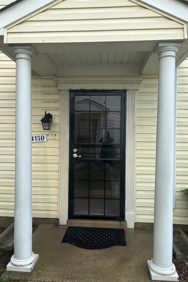 Building Photo - 4150 Crab Apple Ct