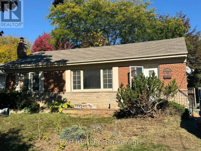 Building Photo - 559 Drury Ln