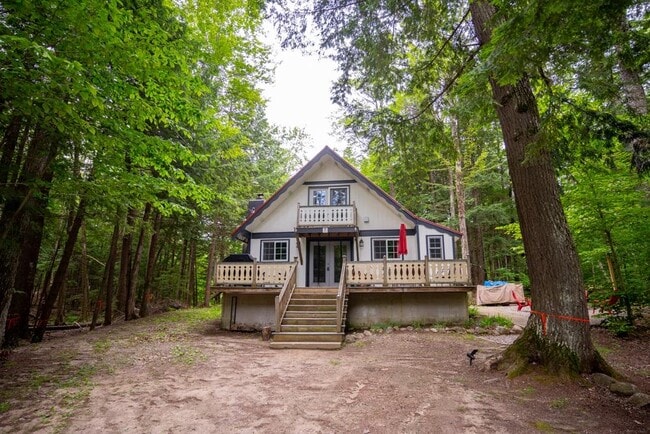 Building Photo - 95 Eidelweiss Dr