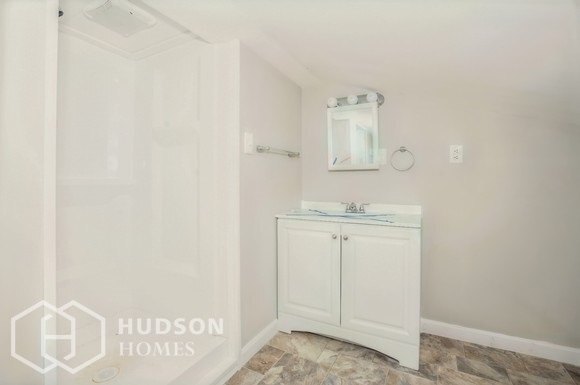 Building Photo - AVAILABLE NOW! -  3611 Aberdeen Road, Madi...