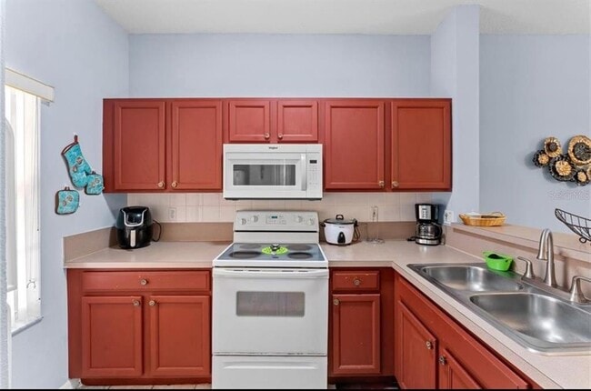 Foto del edificio - 1017 Park Ridge Cir