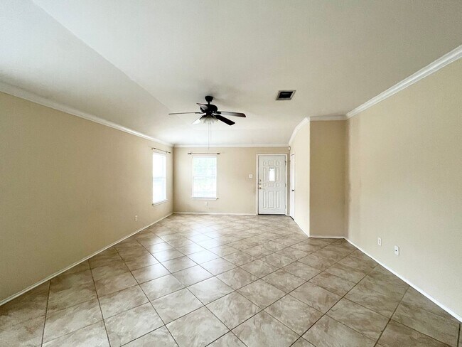 Building Photo - Buda Home for Lease