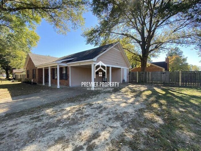 Building Photo - 4463 Hunter Bay Dr
