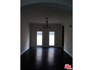 Foto del edificio - 8437 4th St