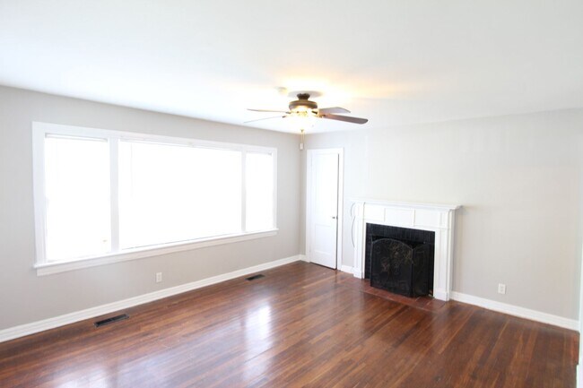 Foto del edificio - New On The Market! 3 Bedroom 1 Bath