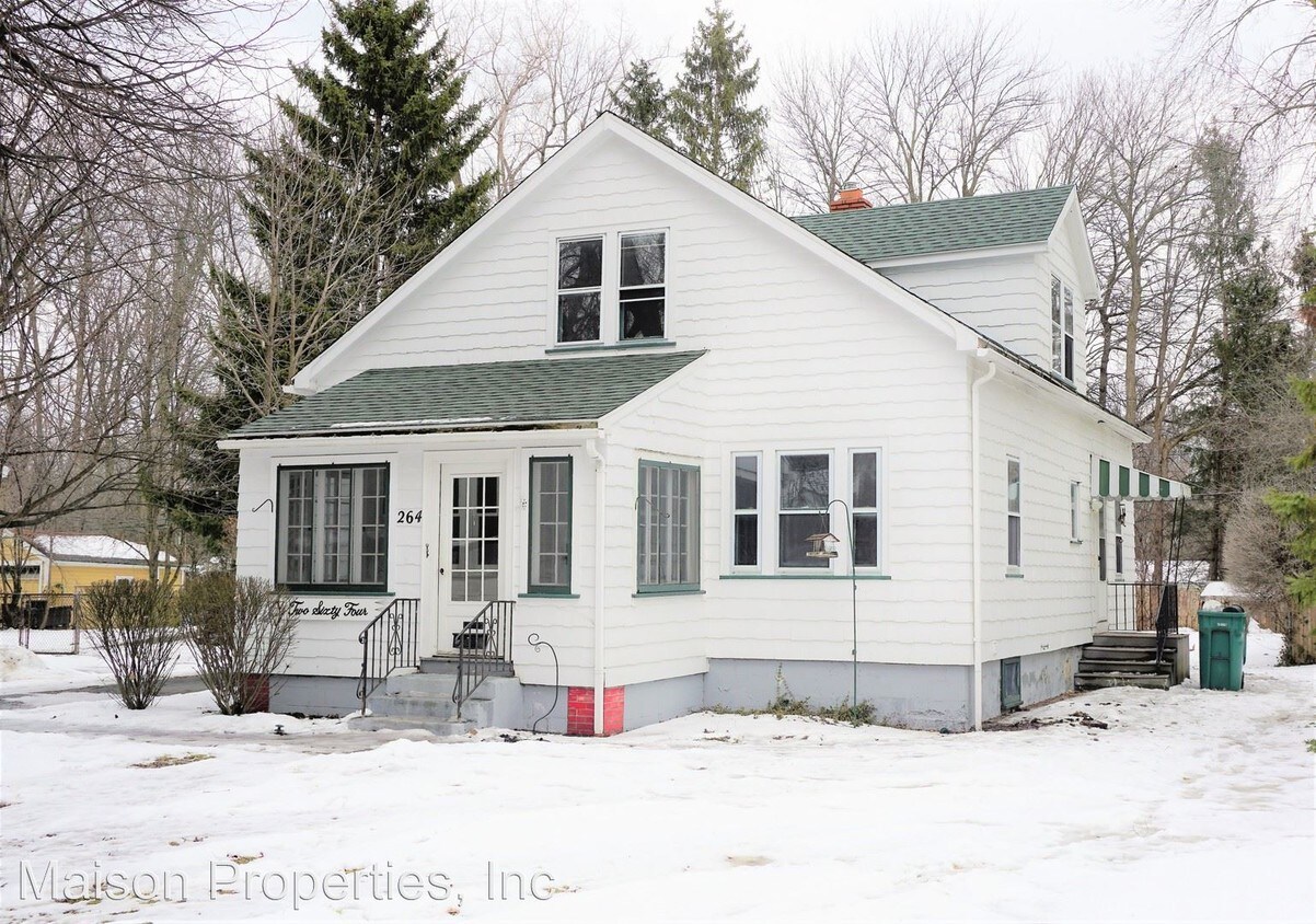 Primary Photo - 264 Cobb Terrace