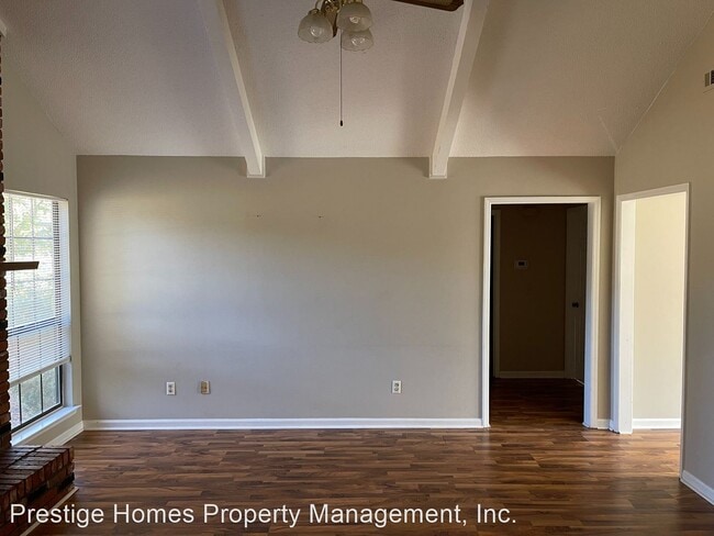 3 br, 2 bath House - 309 Antler Drive - 4
