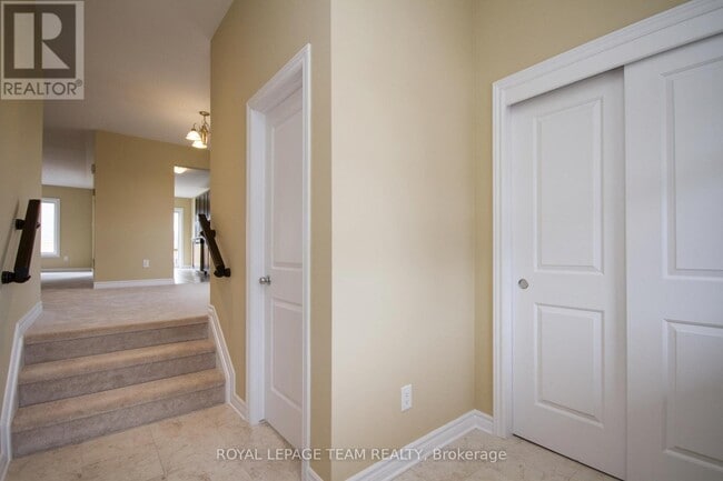 Building Photo - 464 Brettonwood Ridge