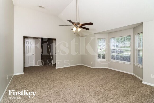 Foto del edificio - 5813 Cobalt Dr SW