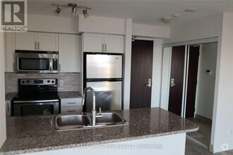 Building Photo - 208-2208 Enfield Pl
