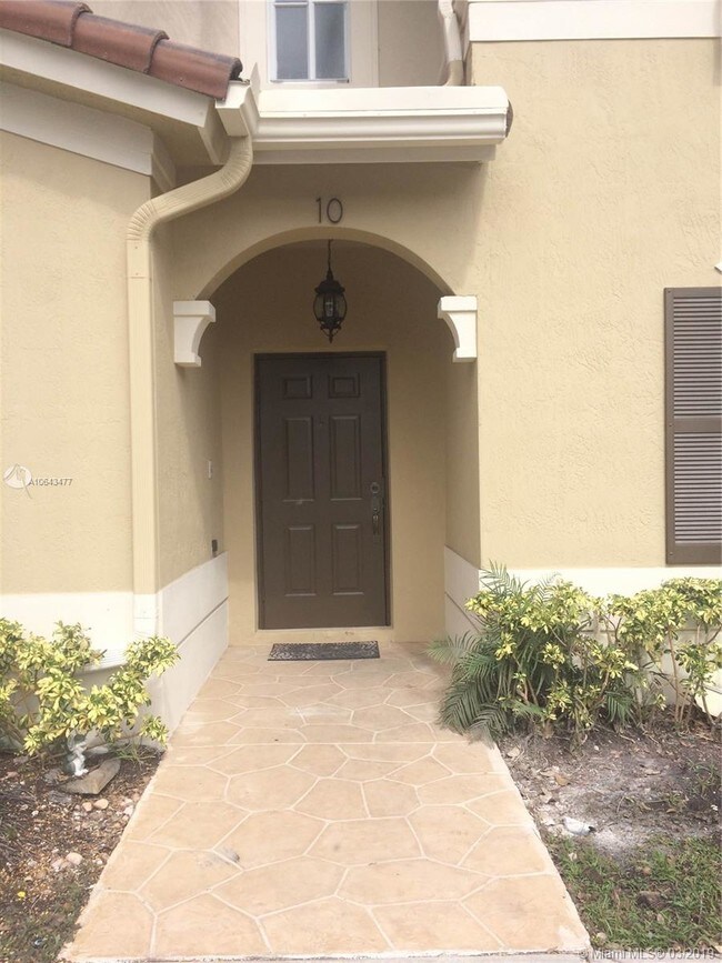 Foto del edificio - 8850 W Flagler St