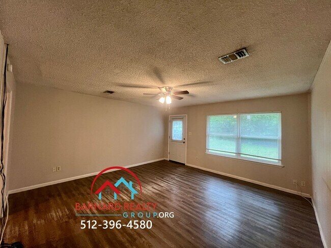 Building Photo - 106 Whitetail Drive