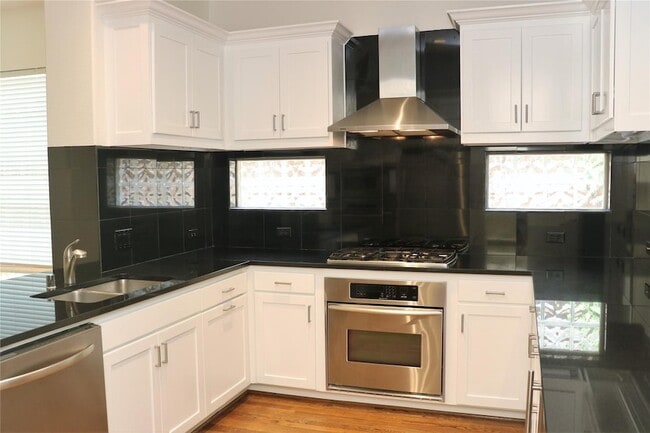 Photo - 3718 Dorothy Ave Townhome