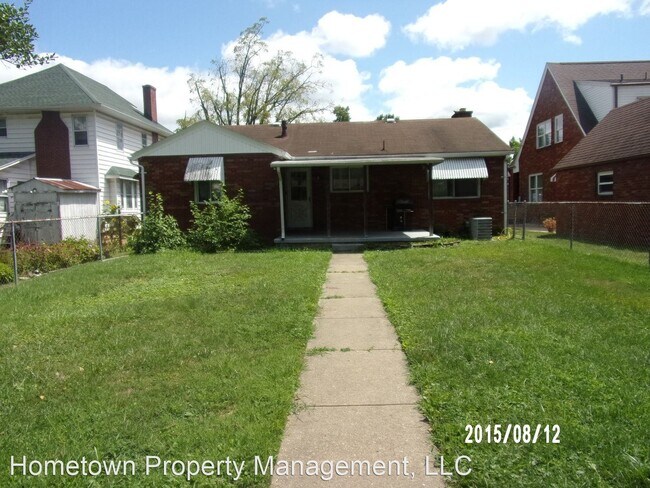 Building Photo - 3 br, 1.5 bath House - 2113 Park Ave