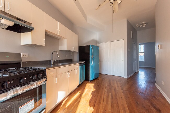 Foto del edificio - 4403 N Broadway