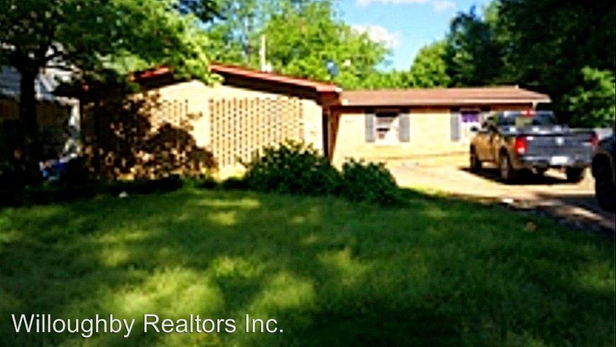 Primary Photo - 3116 Brookdale St