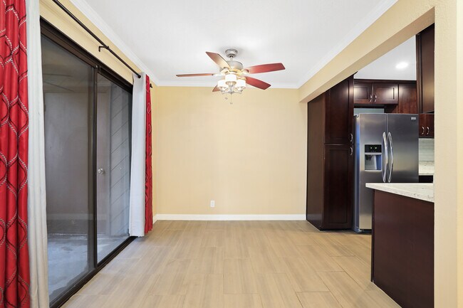 Foto del edificio - 1304 Mountain Ave
