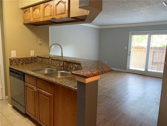 Foto del edificio - 232 Afton Square