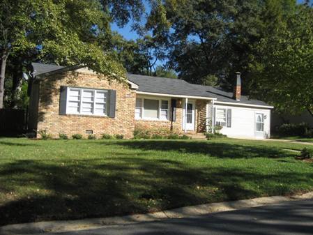 3 Bedroom 2 Bath located in Brookhaven off Hargrove Road - 3 Bedroom 2 Bath located in Brookhaven off Hargrove Road