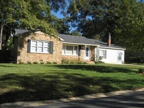 Building Photo - 68 Brookhaven Dr