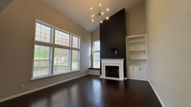 Photo - Beautiful and Spacious House