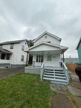 Building Photo - 10214 Avon Ave